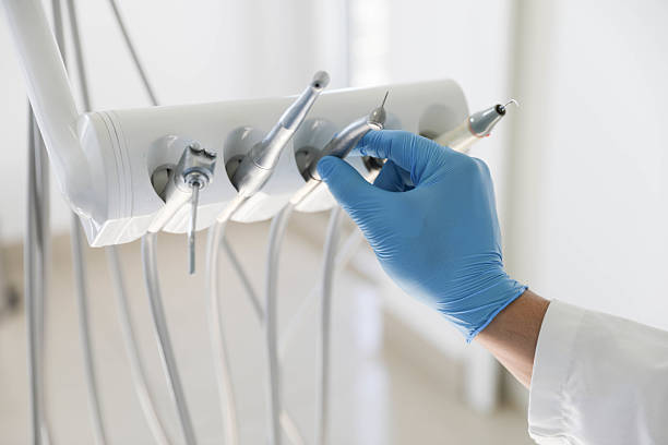 Professional Emergency Dentist technician working in Hollins, VA